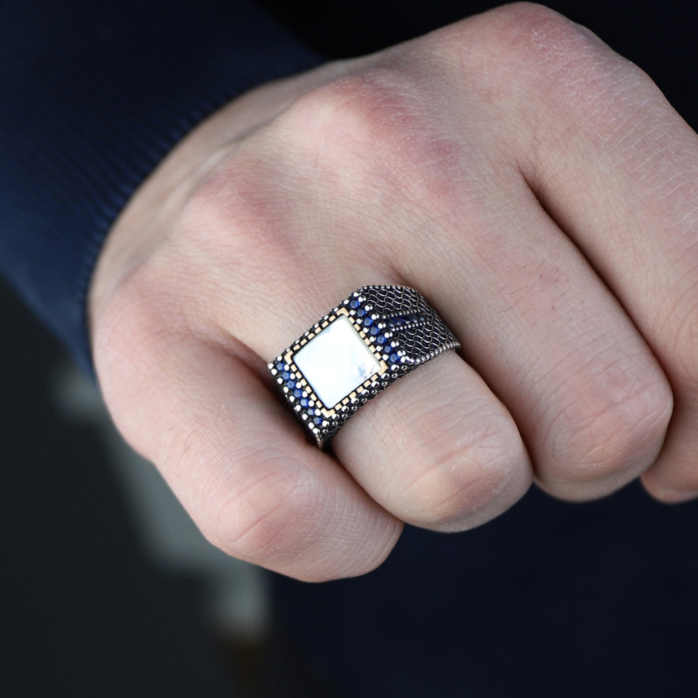 925 Sterling Silver Square Mother Of Pearl Gemstone Signet Ring