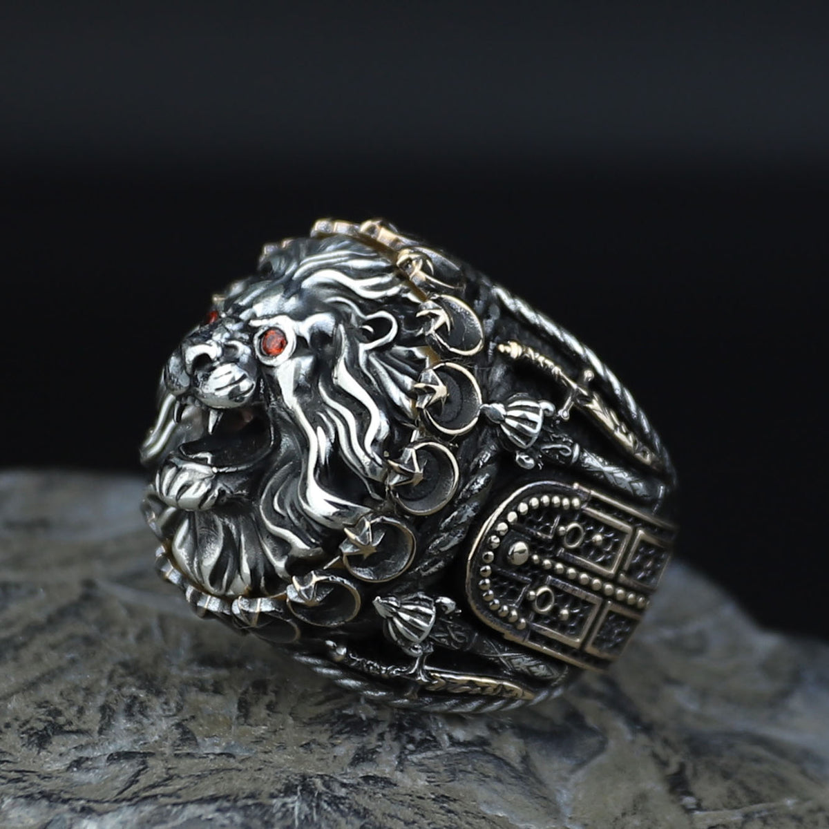 Silver Leon Head Ring, Ruby Eyes Leon Ring, Sword Figued Wild Lion Ring, Handmade Leon Animal Ring, Father Day Gift
