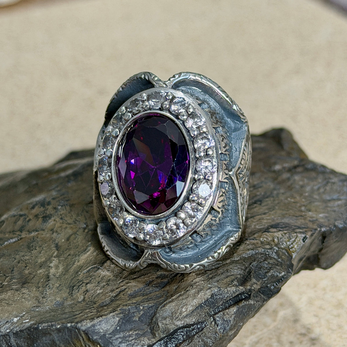 925 Sterling Silver Moissanite And Amethyst Gemstone Hand-Engraved Ring
