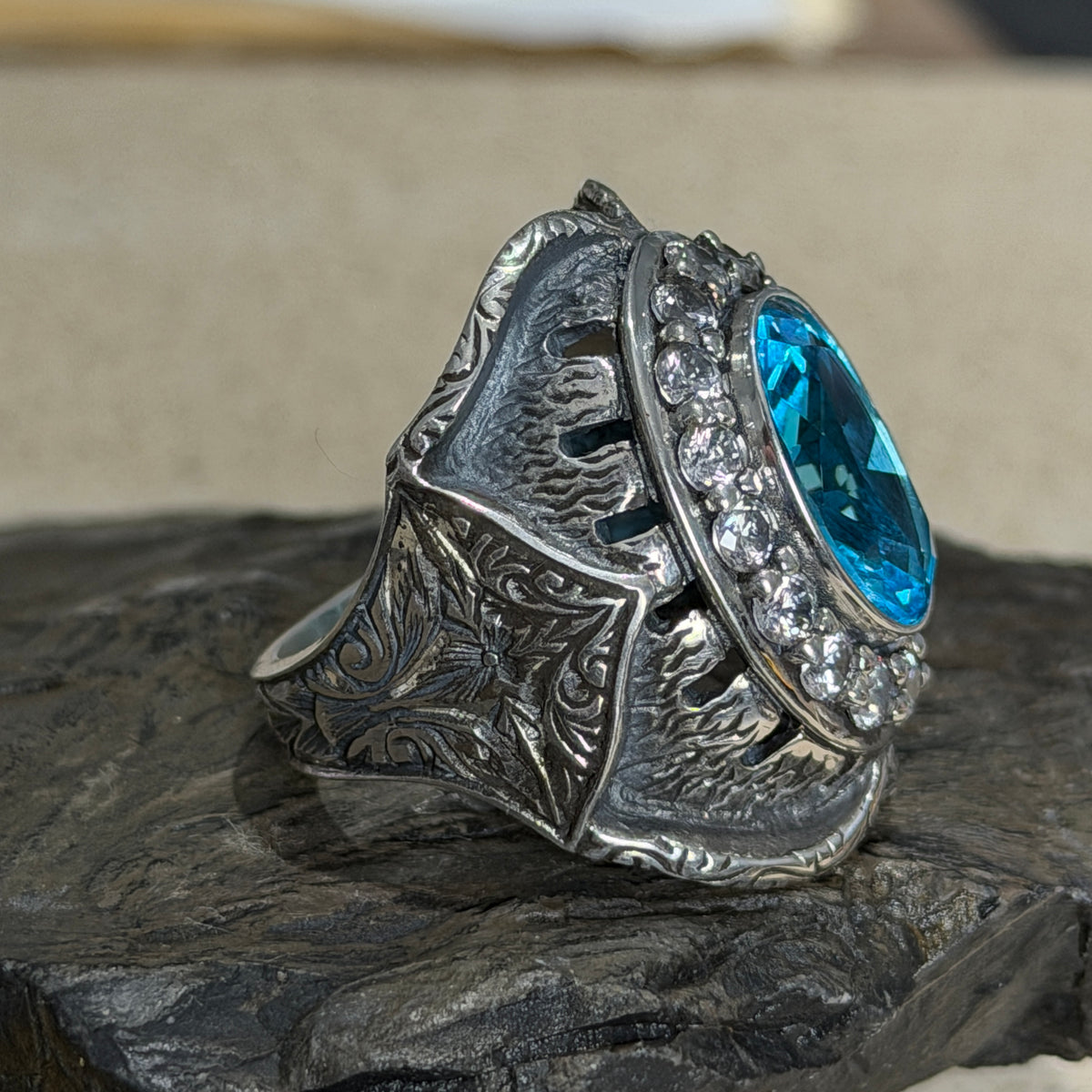 925 Sterling Silver Men Oval Aquamarine Gemstone Handmade Ring