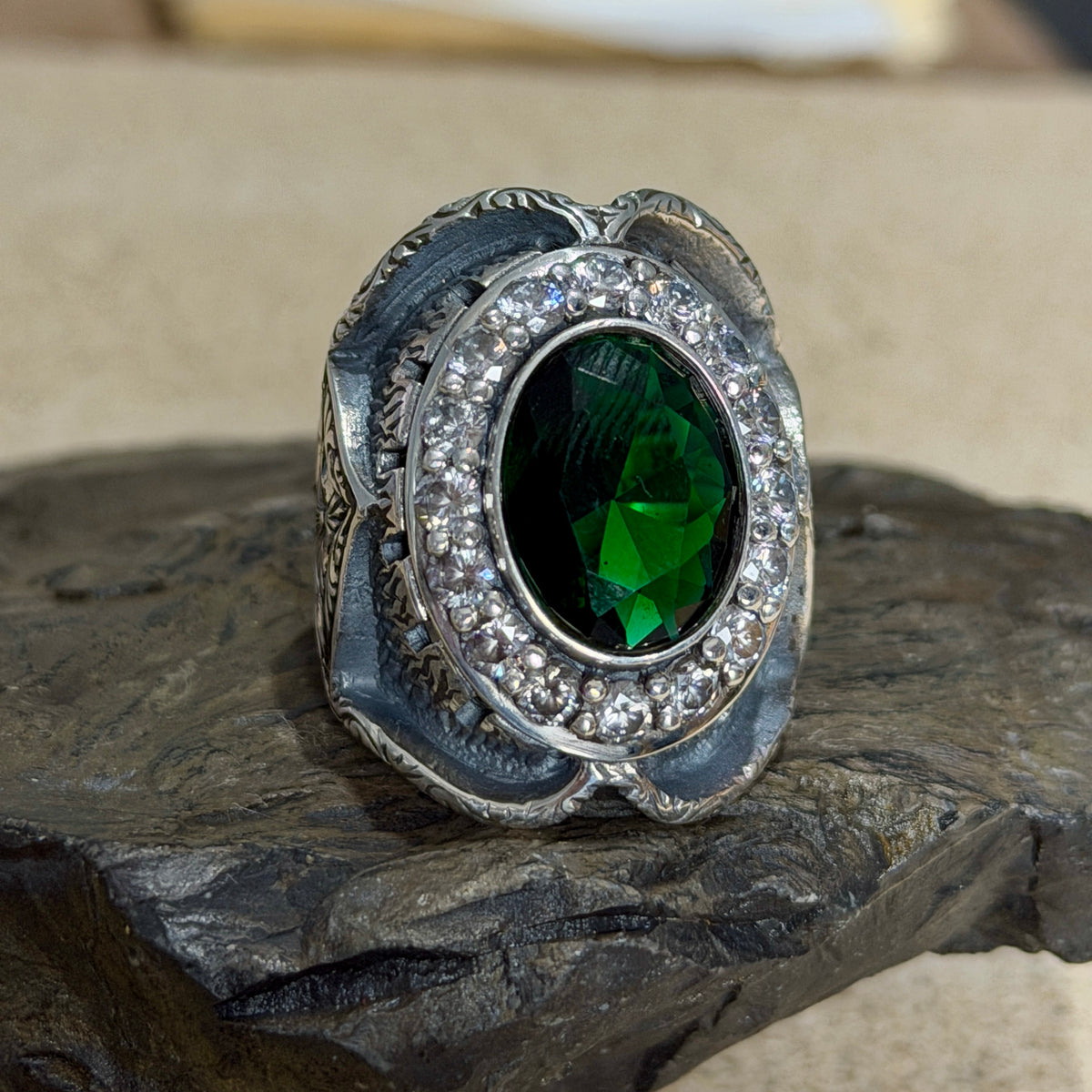 925 Silver Men Handmade Emerald Gemstone Engraved Signet Ring