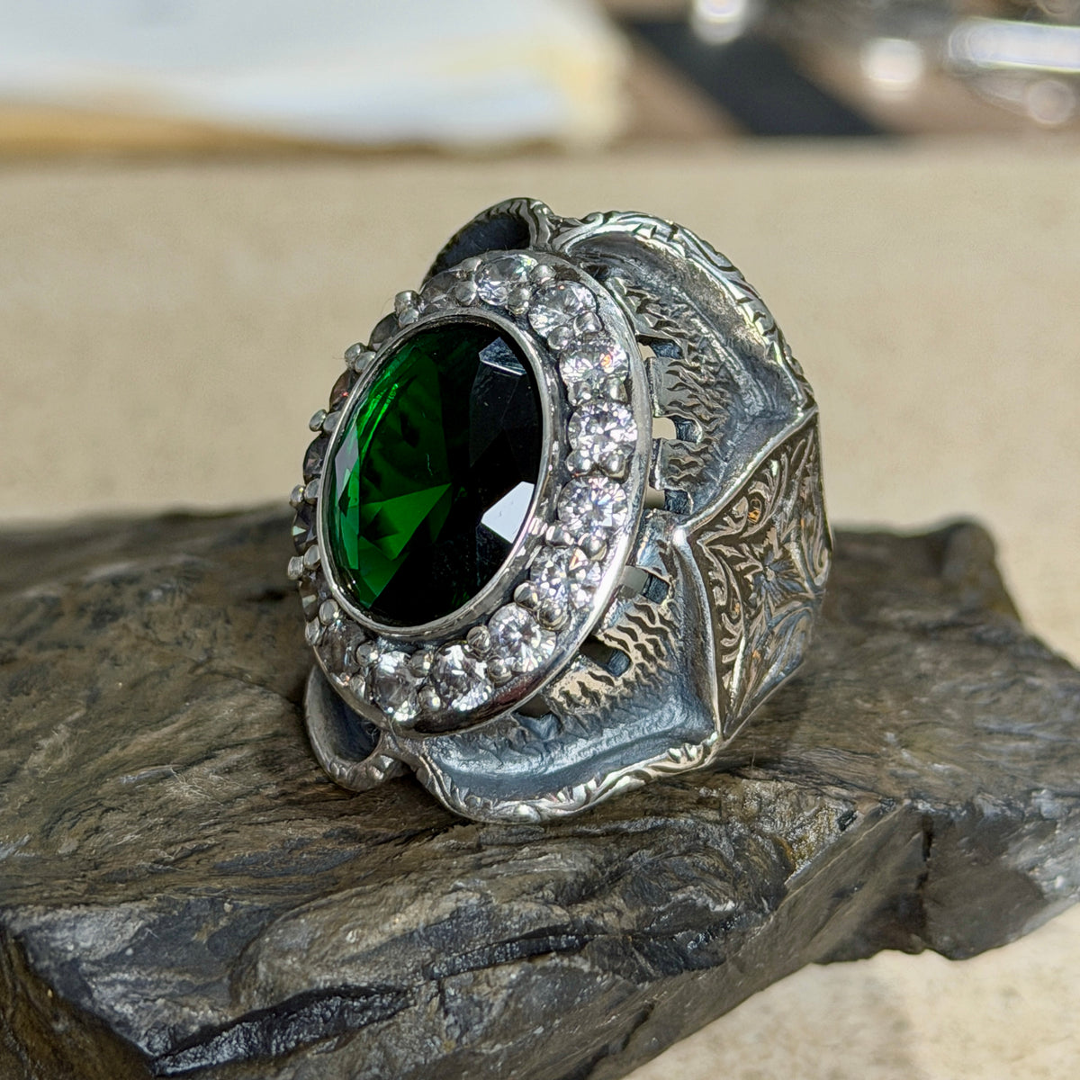 925 Silver Men Handmade Emerald Gemstone Engraved Signet Ring