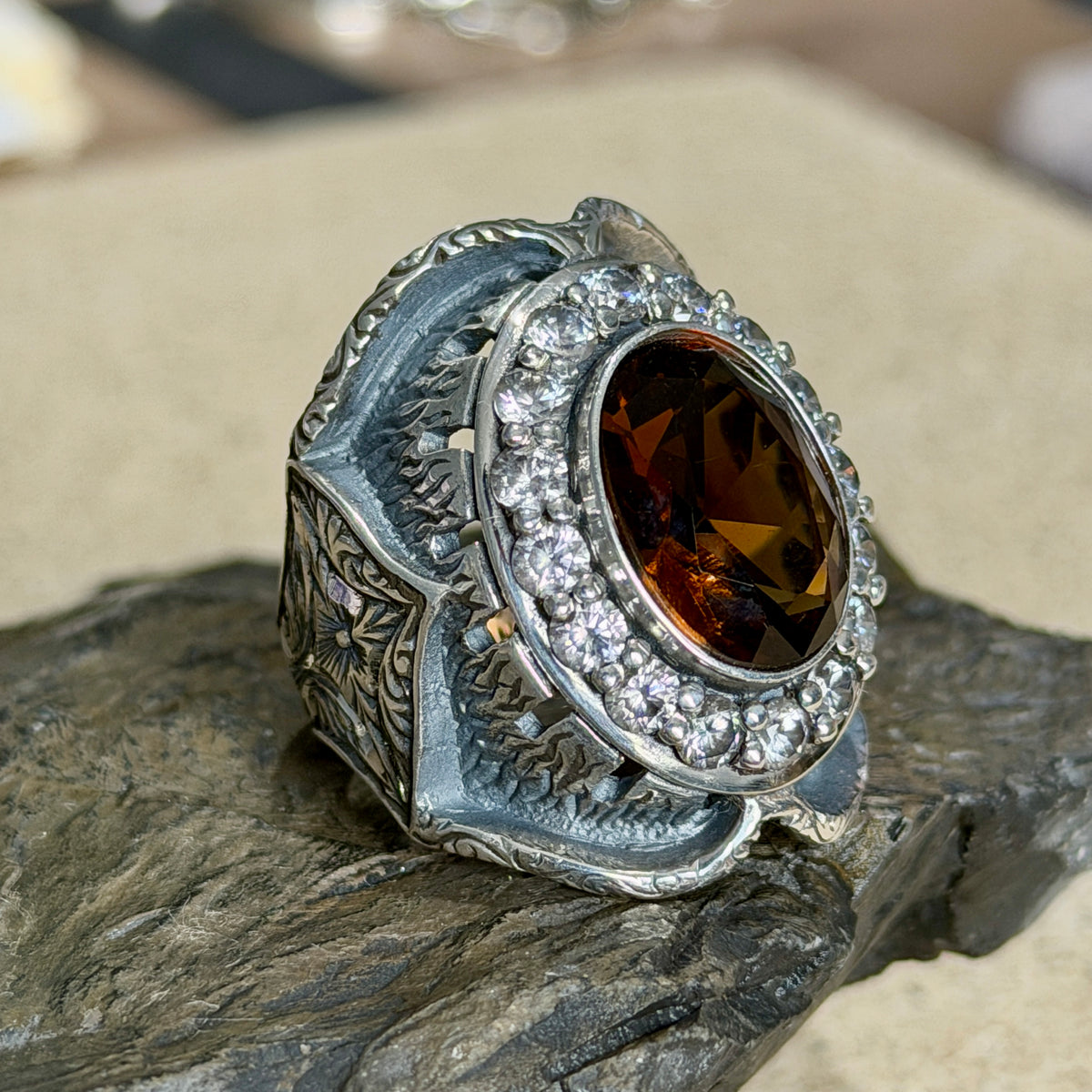 925 Sterling Silver Zultanite Gemstone Vintage Engraved Ring
