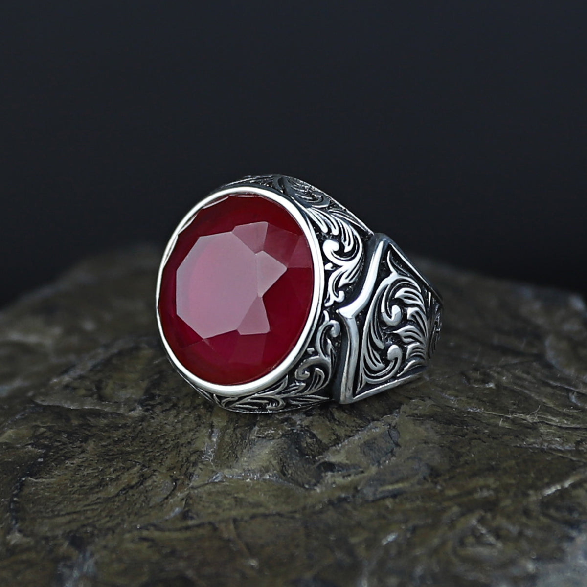 Silver Round Cut Natural Ruby Gemstone Handmade Ring