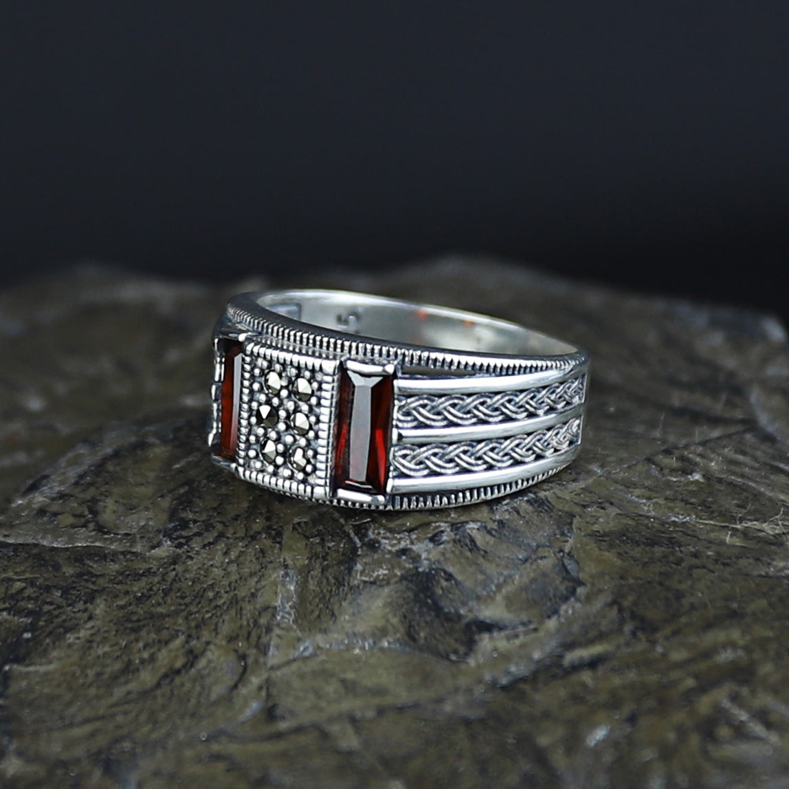 Men Handmade Minimal Red Garnet Gemstone Ring