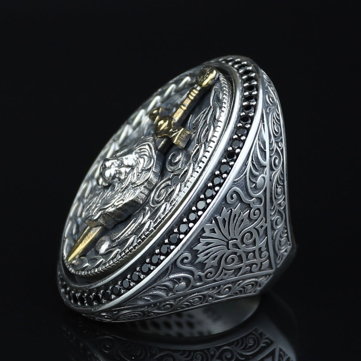 925 Silver Large Sword Leon Head Ring, Onyx Stone Men Ring, Hand Engraved Leon Signet Ring, 925 Sterling Silver