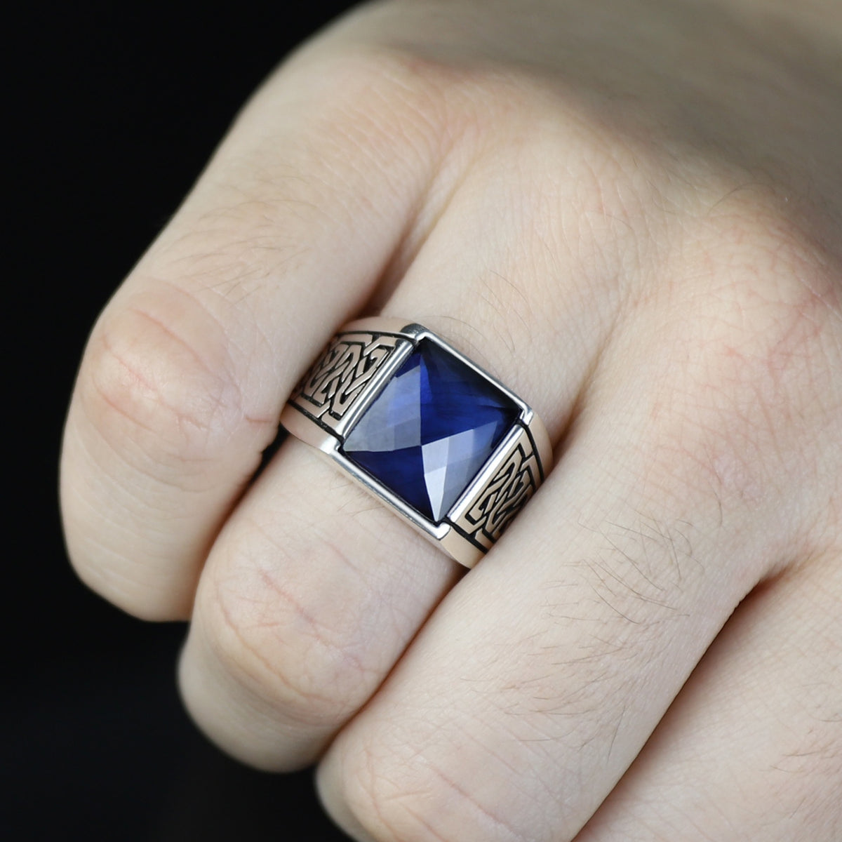 Men Handmade Blue Zircon Sapphire Gemstone Ring