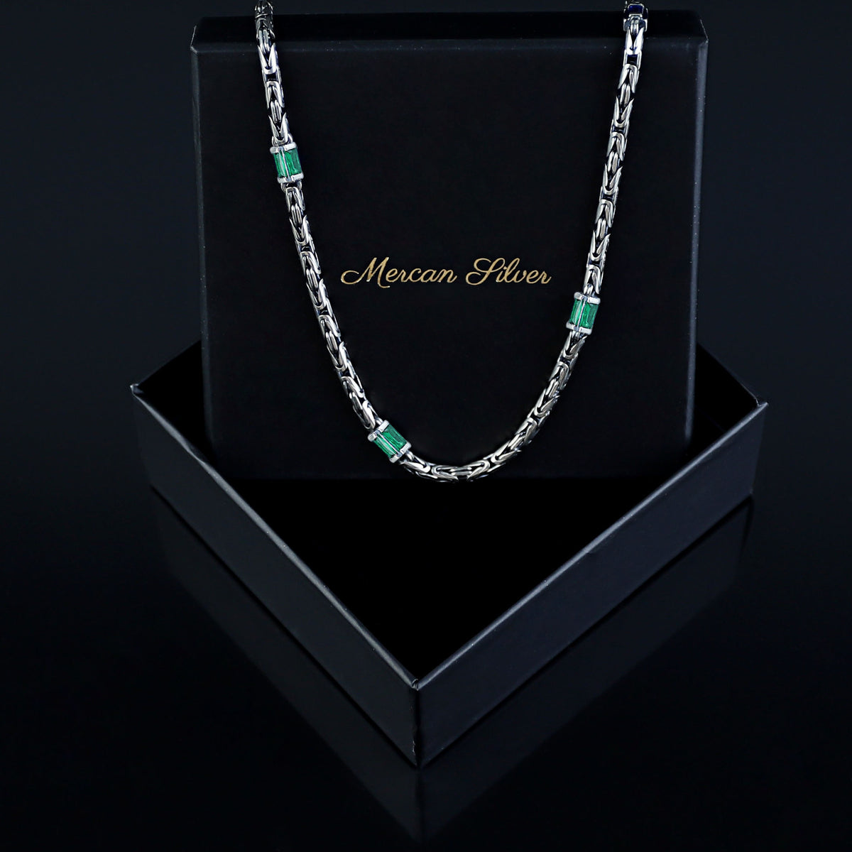 Silver Emerald Gemstone Byzantine Round King Chain Necklace