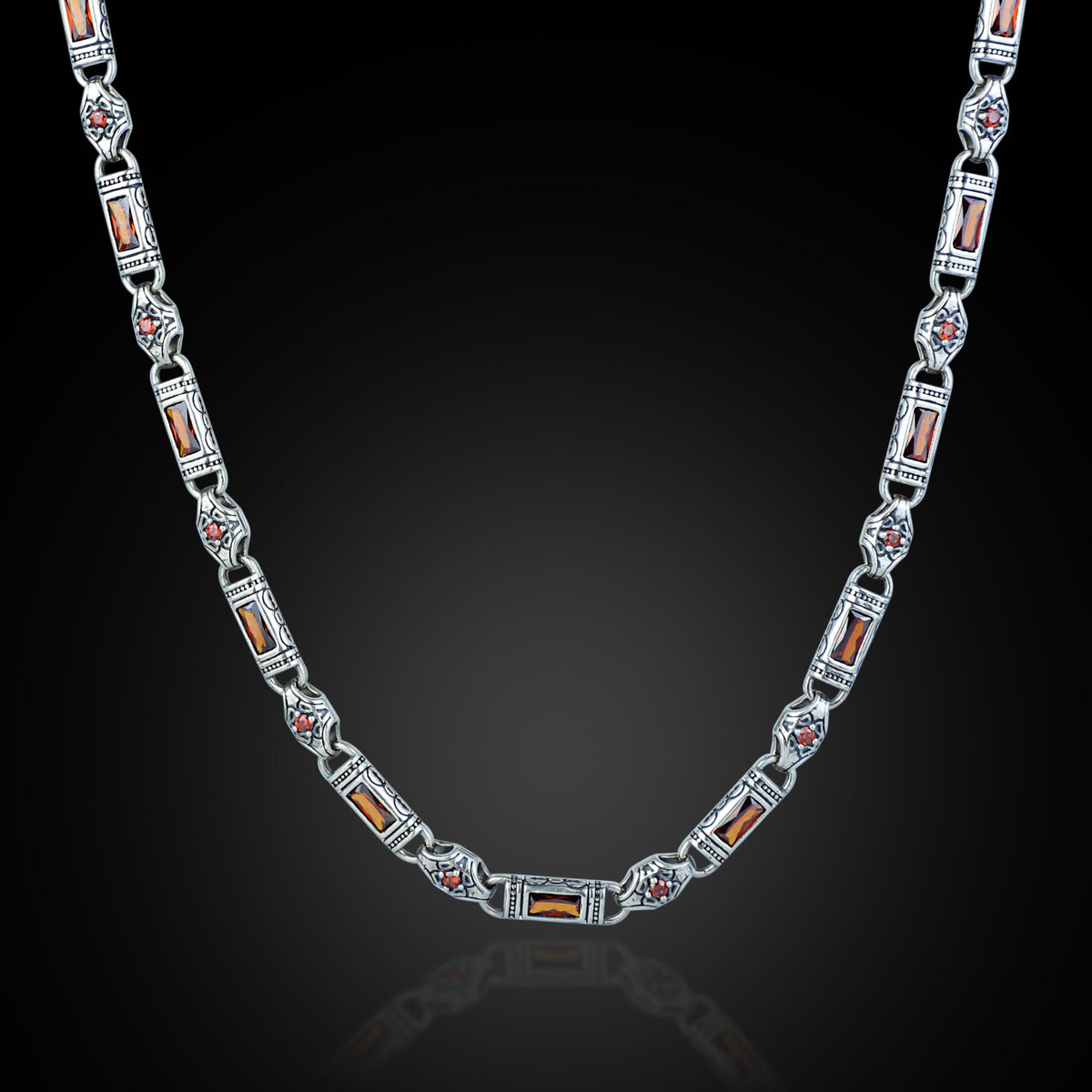 Collar de cadena de eslabones con piedras preciosas de rubí vintage, grabado a mano en plata