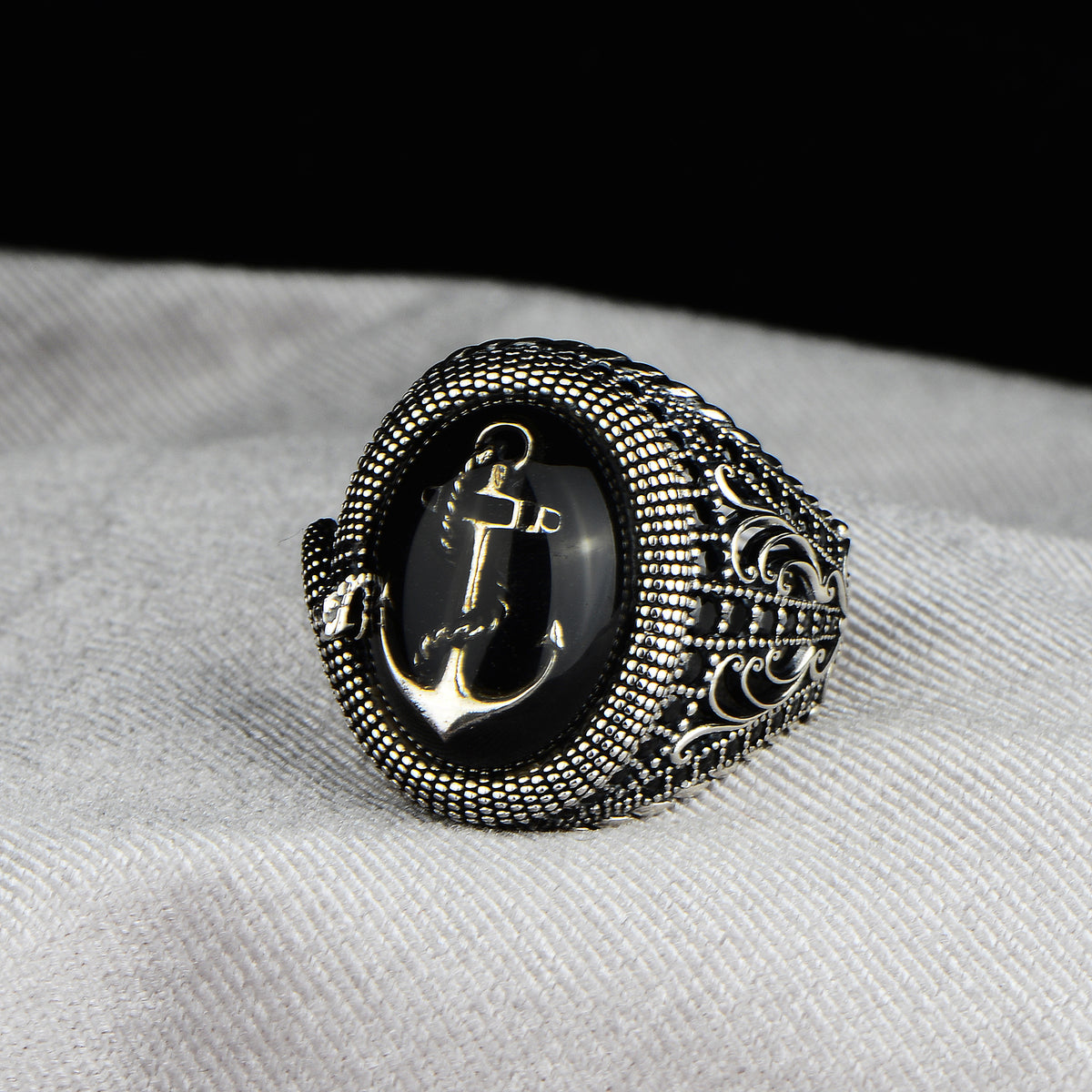 Silver Onyx Stone Anchor Model Ring