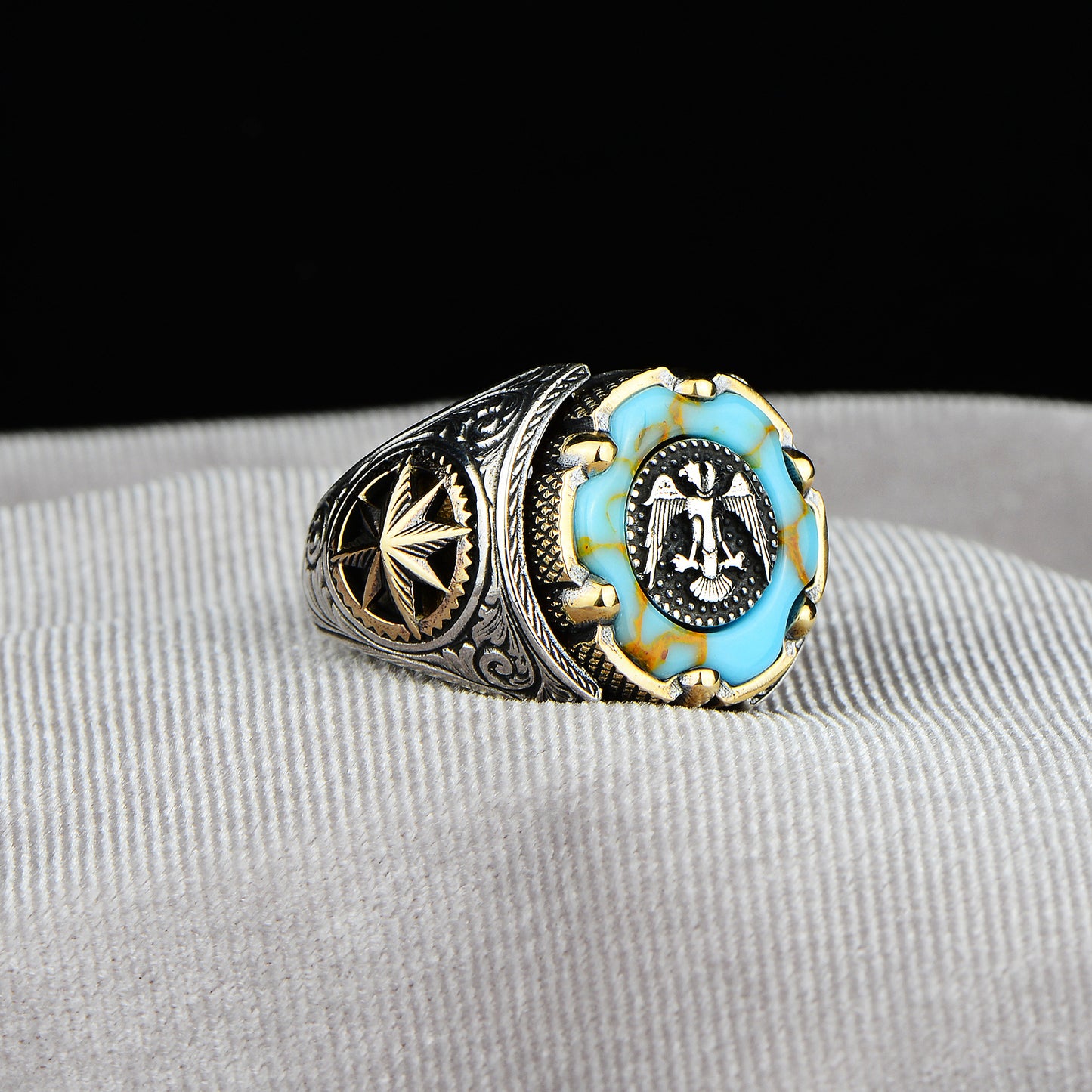 Silver Turquoise Stone Eagle Model Ring
