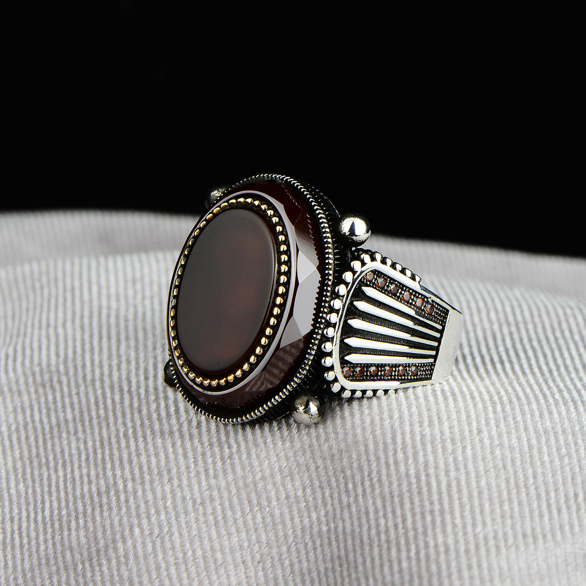 Men Handmade Oval Red Agate Stone Ring