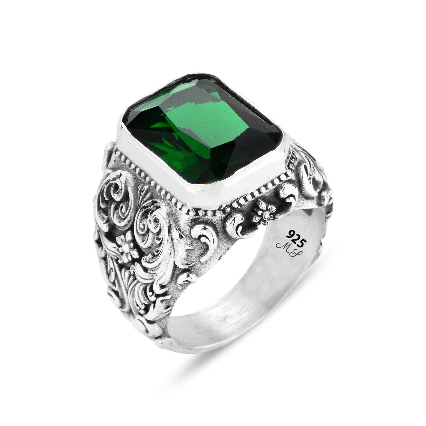 Men Silver Engraved Emerald Gemstone Ring