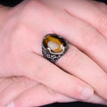 Anillo de plata hecho a mano con piedra de ojo de tigre estilo otomano