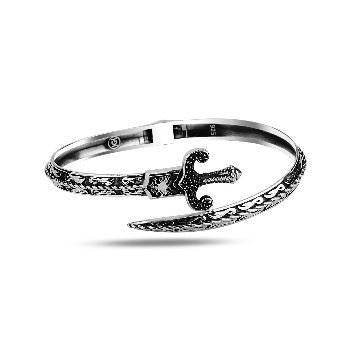 Silbernes Schwertarmband mit schwarzem Stein