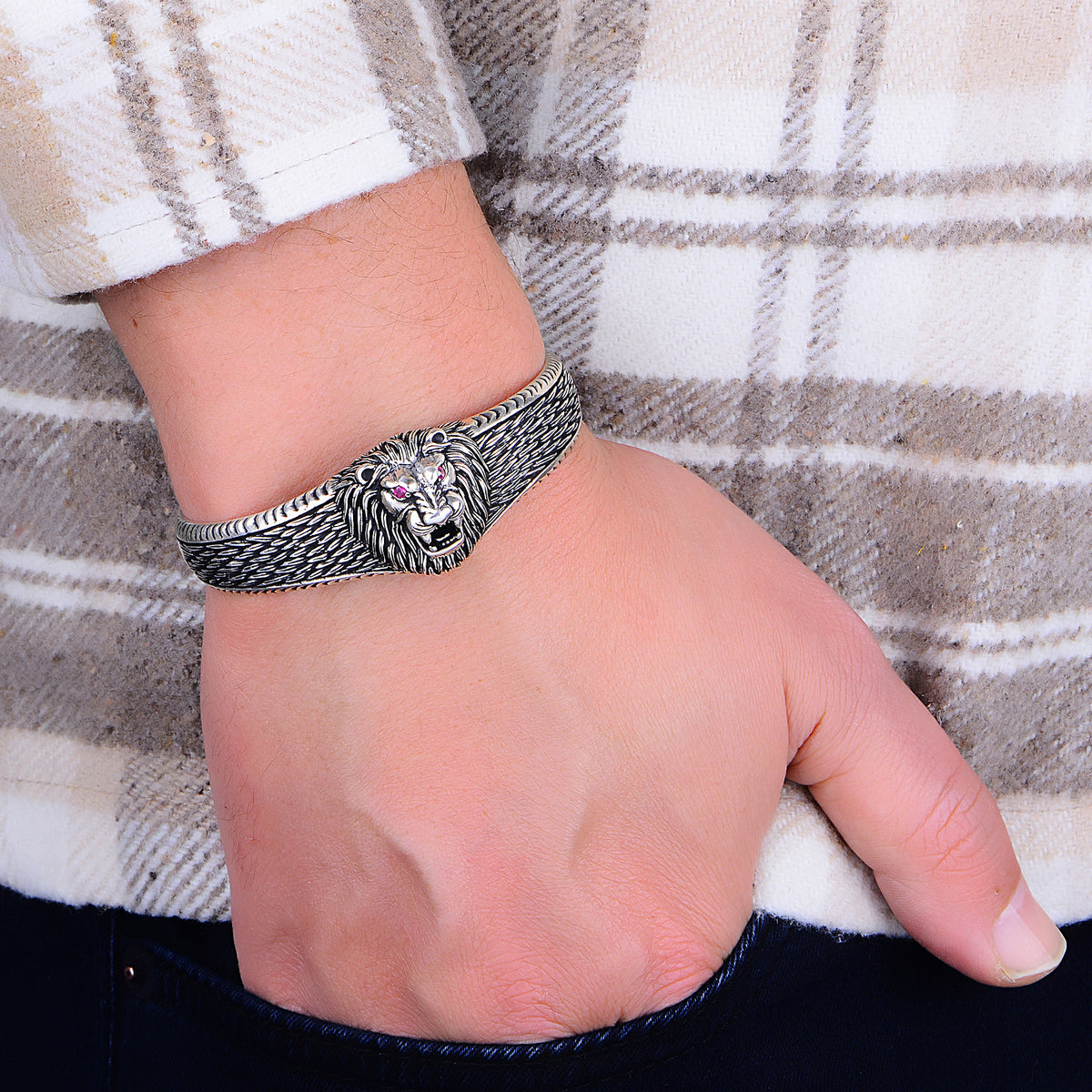 Silver Leon Head Cuff Bracelet