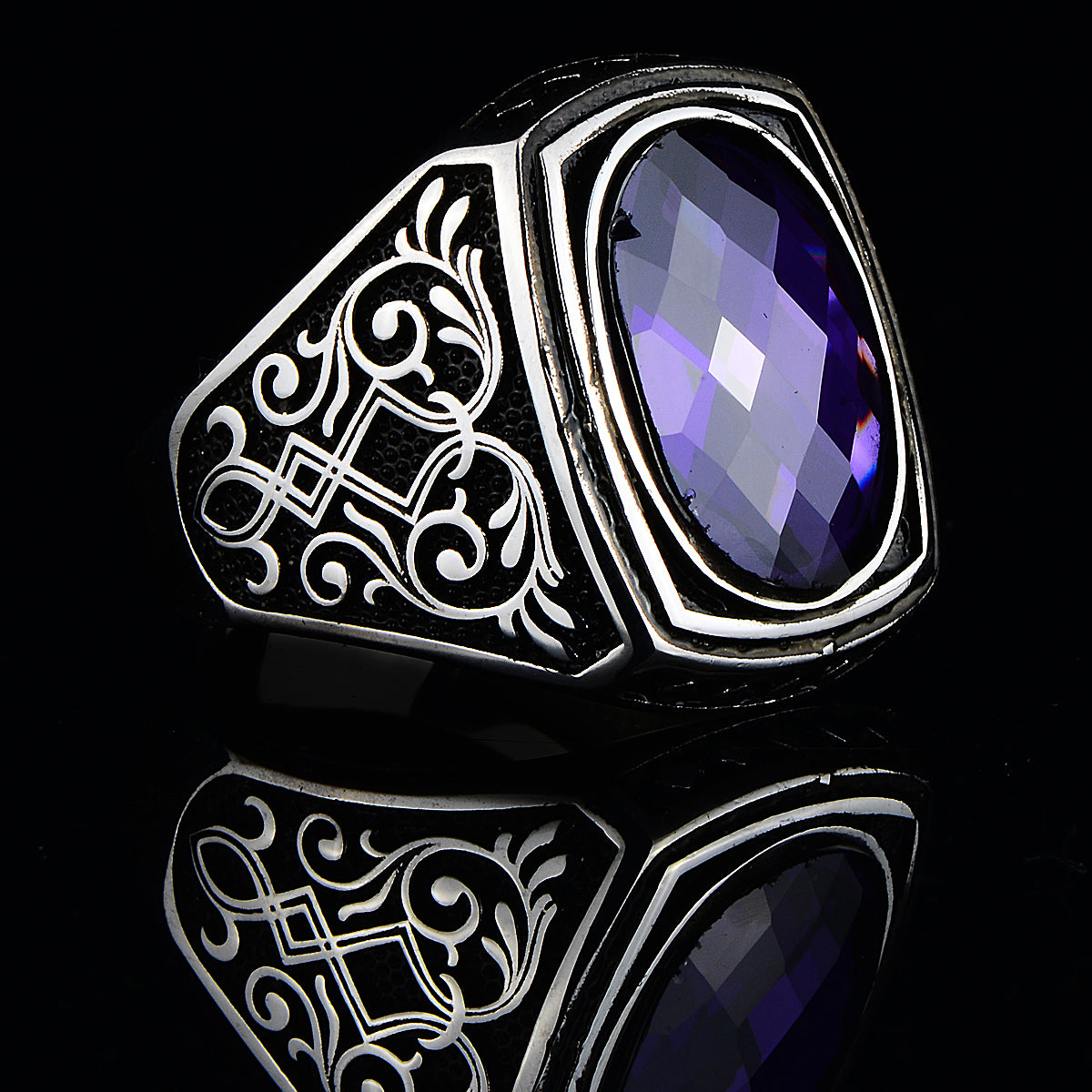 Silberner handgefertigter Amethyst-Stein-Ring im osmanischen Stil