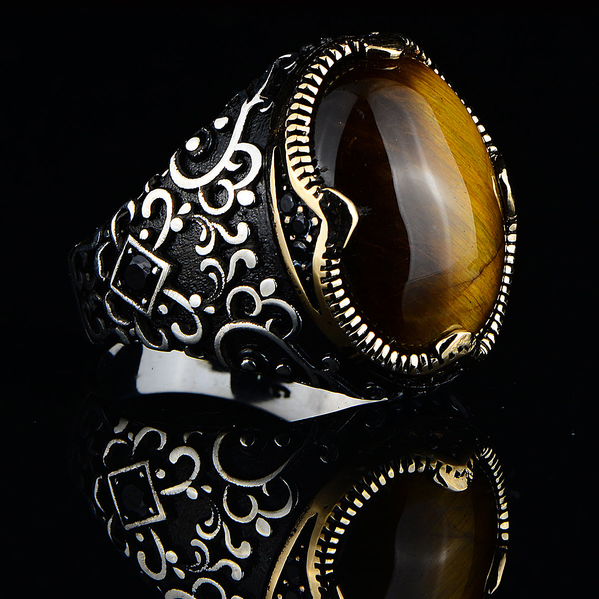 Anillo de plata hecho a mano con piedra de ojo de tigre estilo otomano