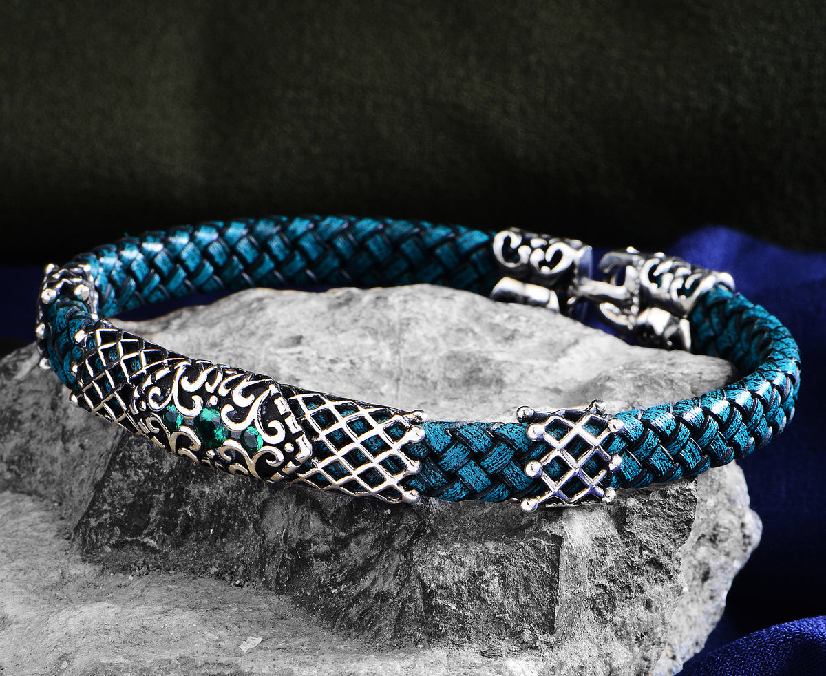 Silbernes Smaragdstein-Grünes Lederarmband