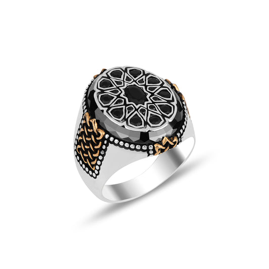 Silberner handgefertigter Ring mit schwarzem Zirkonstein