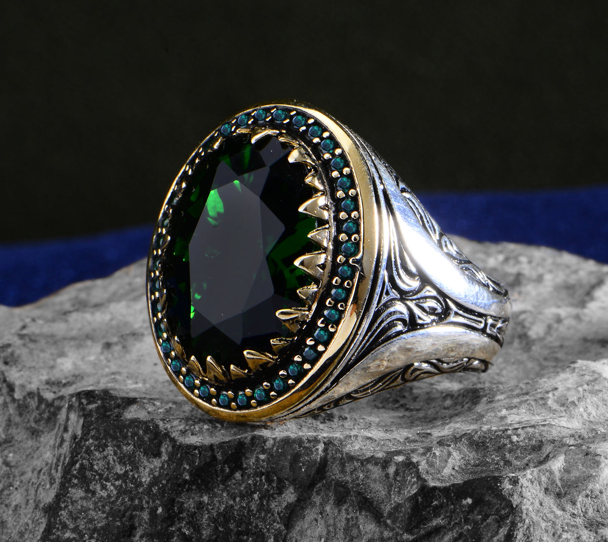 Men Handmade Silver Oval Green Stone Emerald Stone Ring