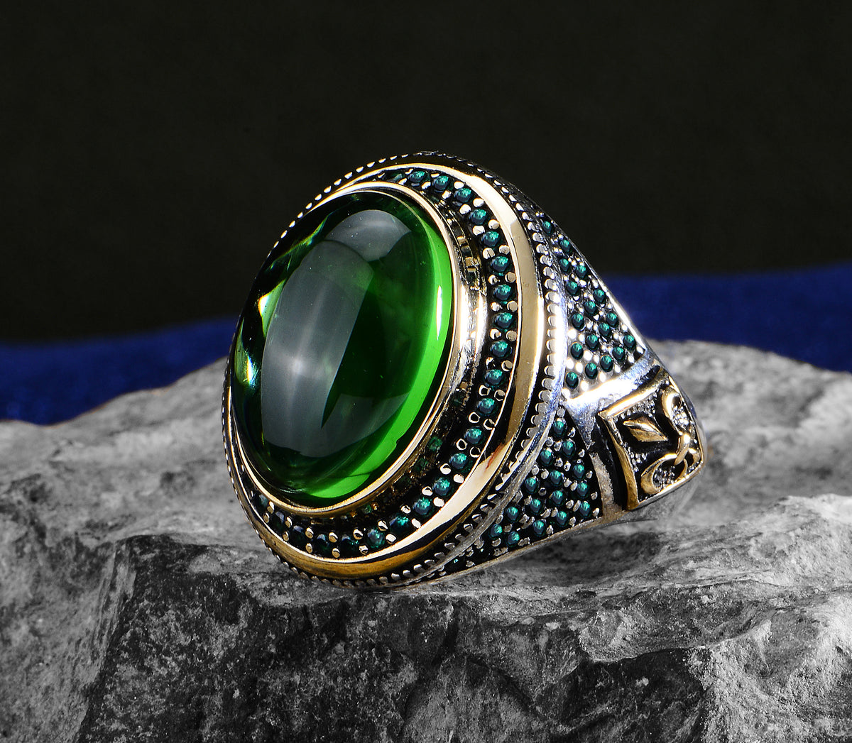 Men Handmade Oval Green Zircon Emerald Stone Ottoman Style Ring