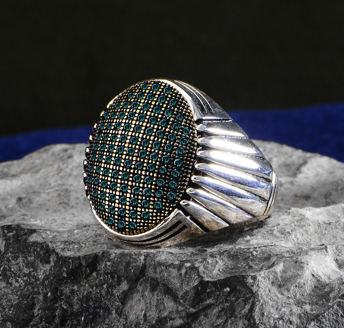Men Handmade Micro Green Emerald Stone Ring