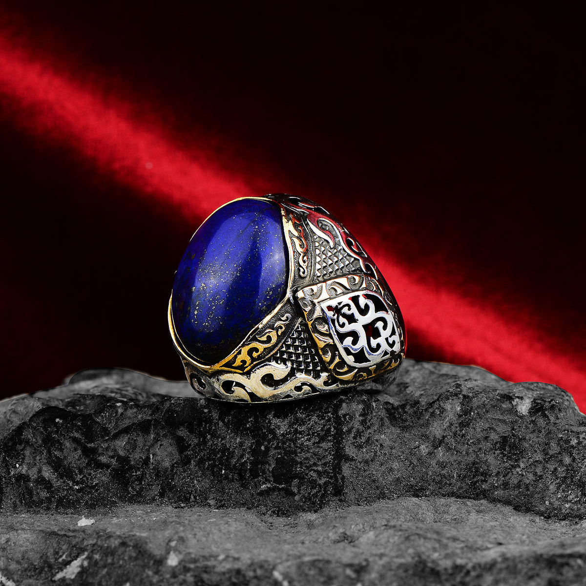 Silberner handgefertigter Saphir-Steinring im osmanischen Stil