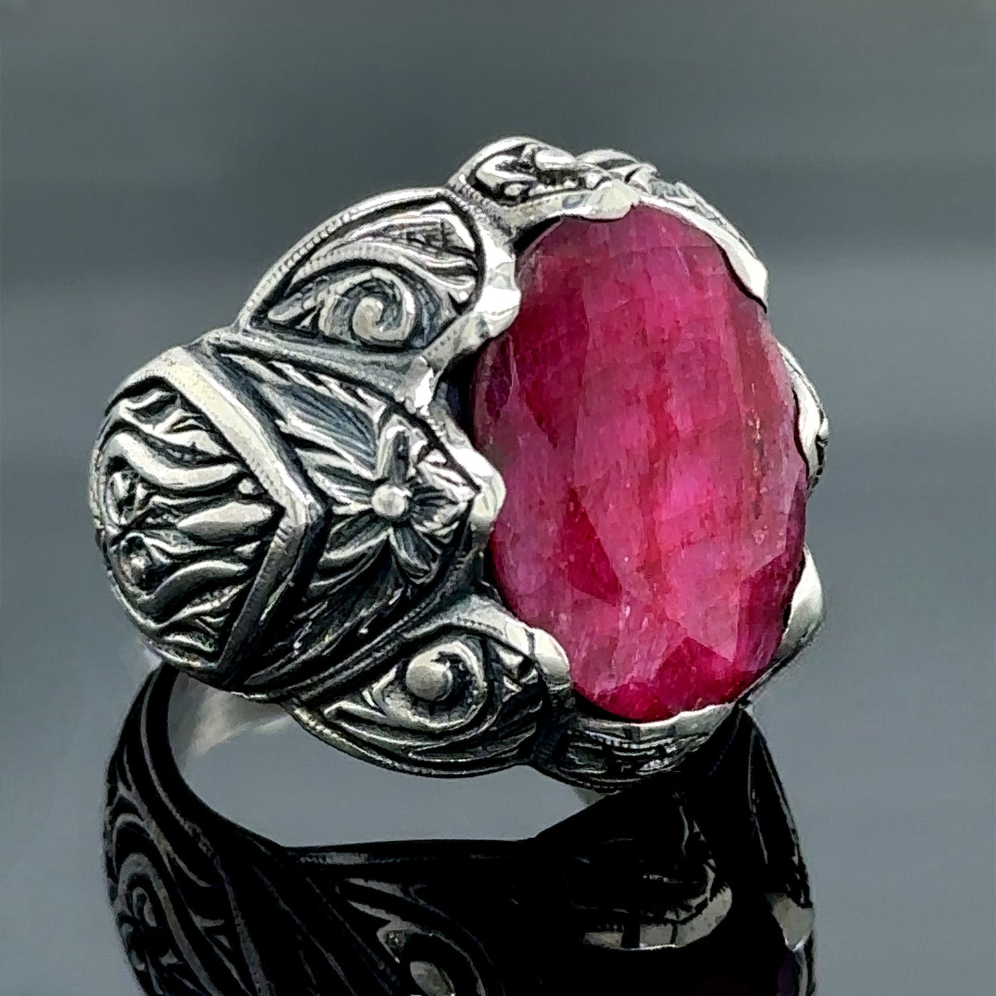 Men Silver Handmade Natural Red Ruby Gemstone Ring