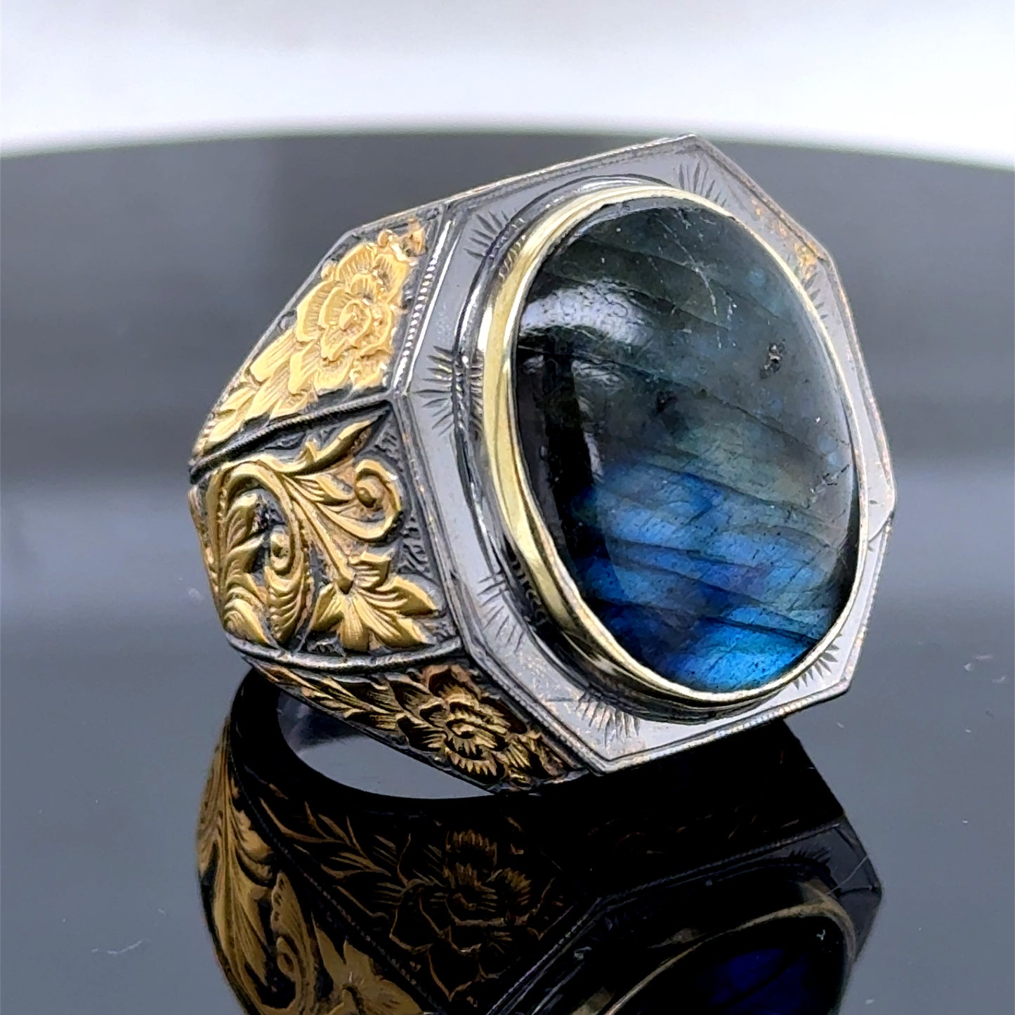 Men Silver Handmade Gold Plated Natural Labradorite Engraved Ring