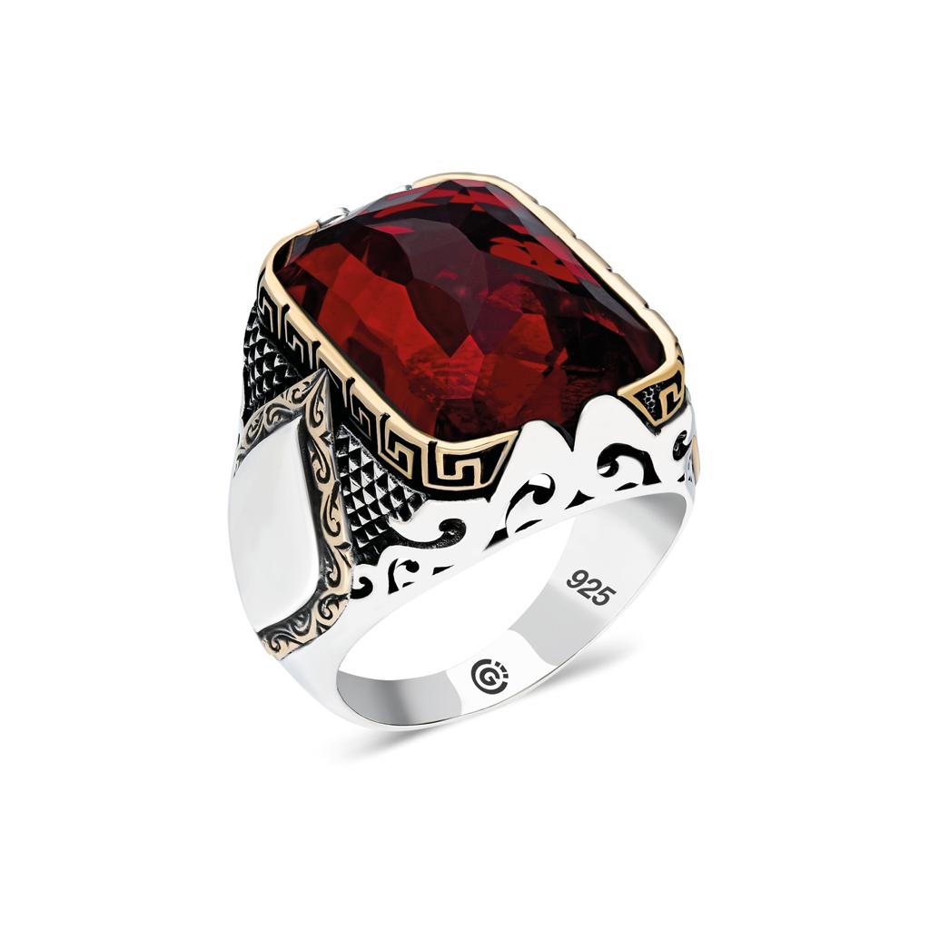 Anillo de plata con piedra de rubí hecho a mano