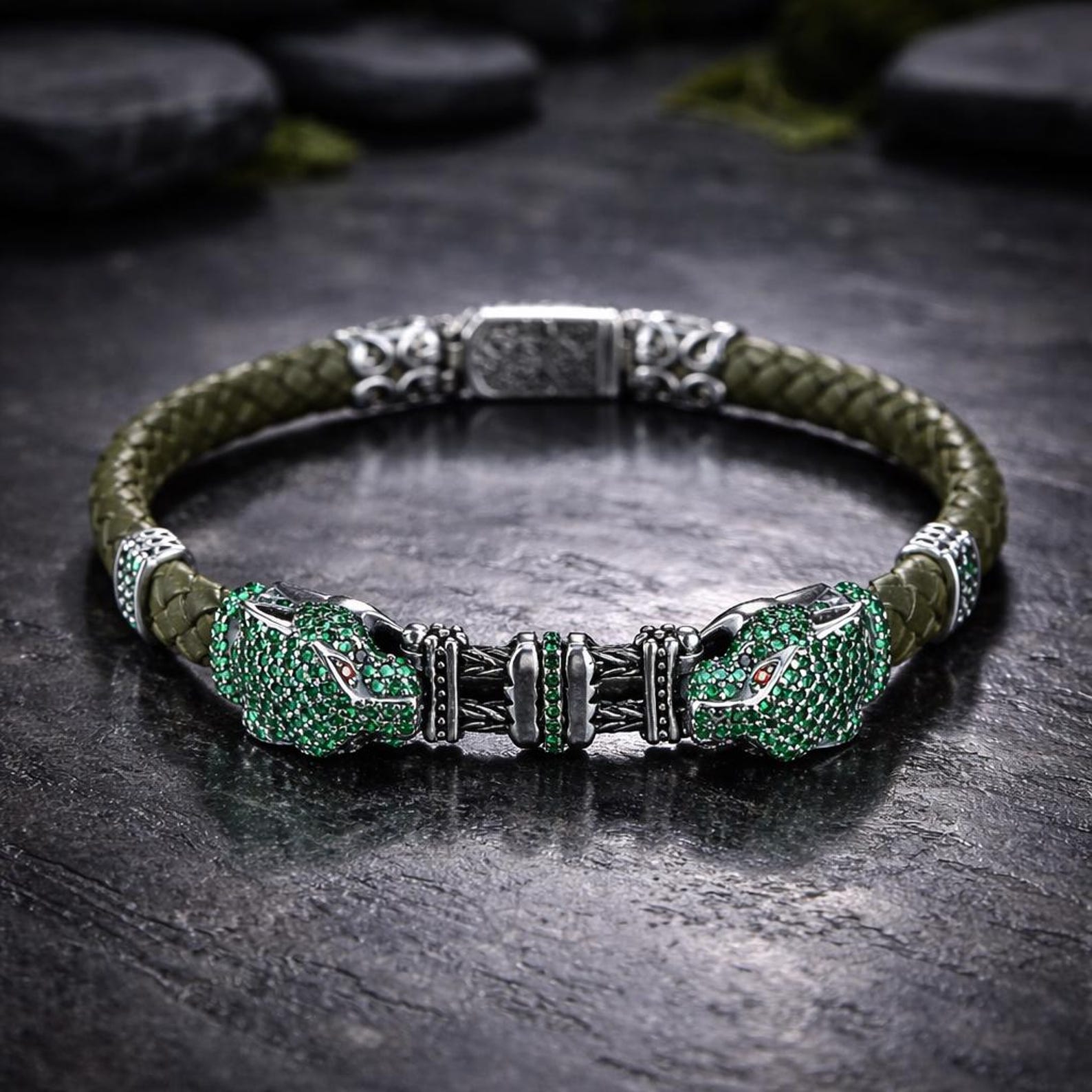 925 Sterling Silver Emerald Gemstone Panther Tiger Head Bracelet
