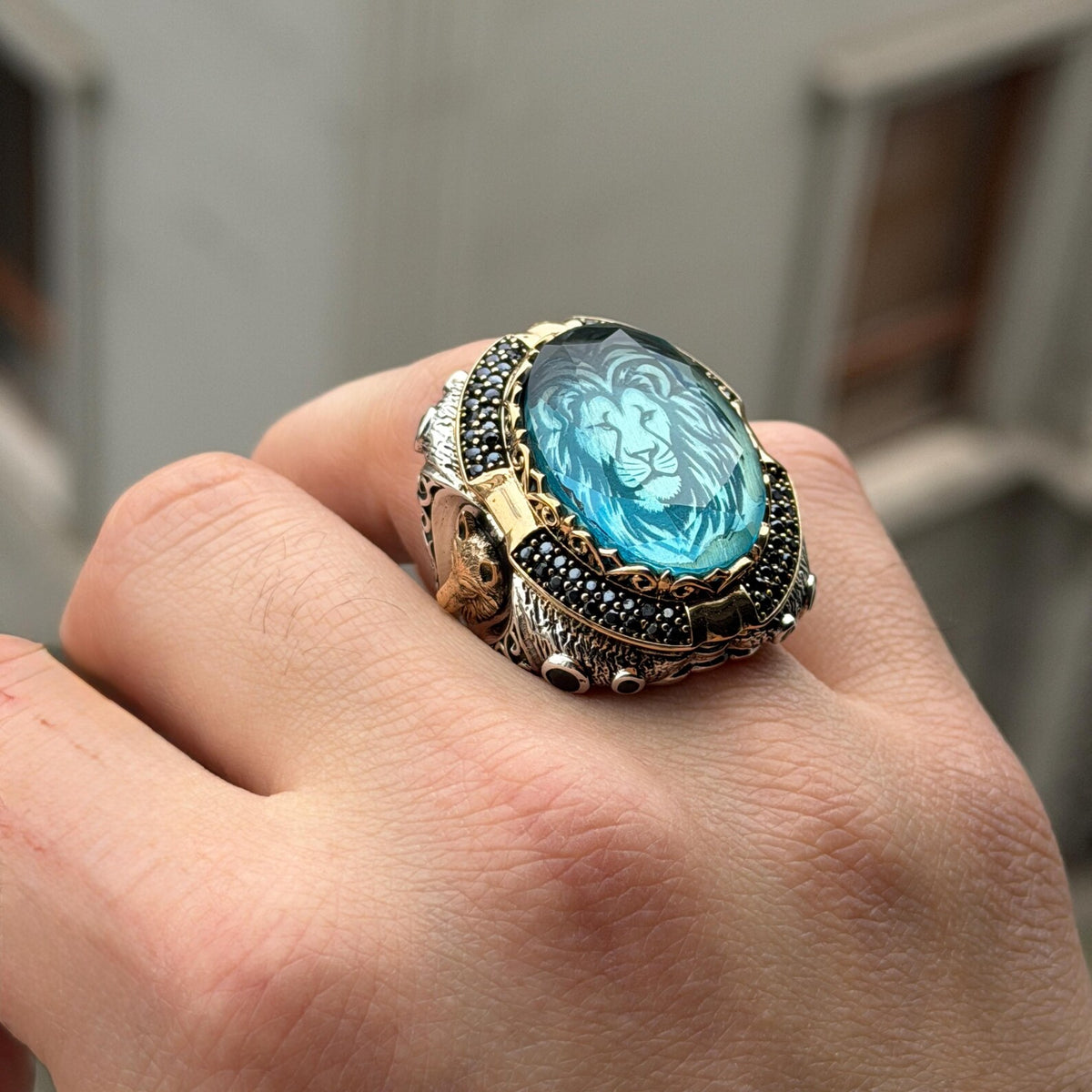 Silver Aquamarine Stone Leon Signet Ring, Wolf Figured Signet Ring, King Leon Signet Ring, Large Silver Ring, Blue Stone Men Ring