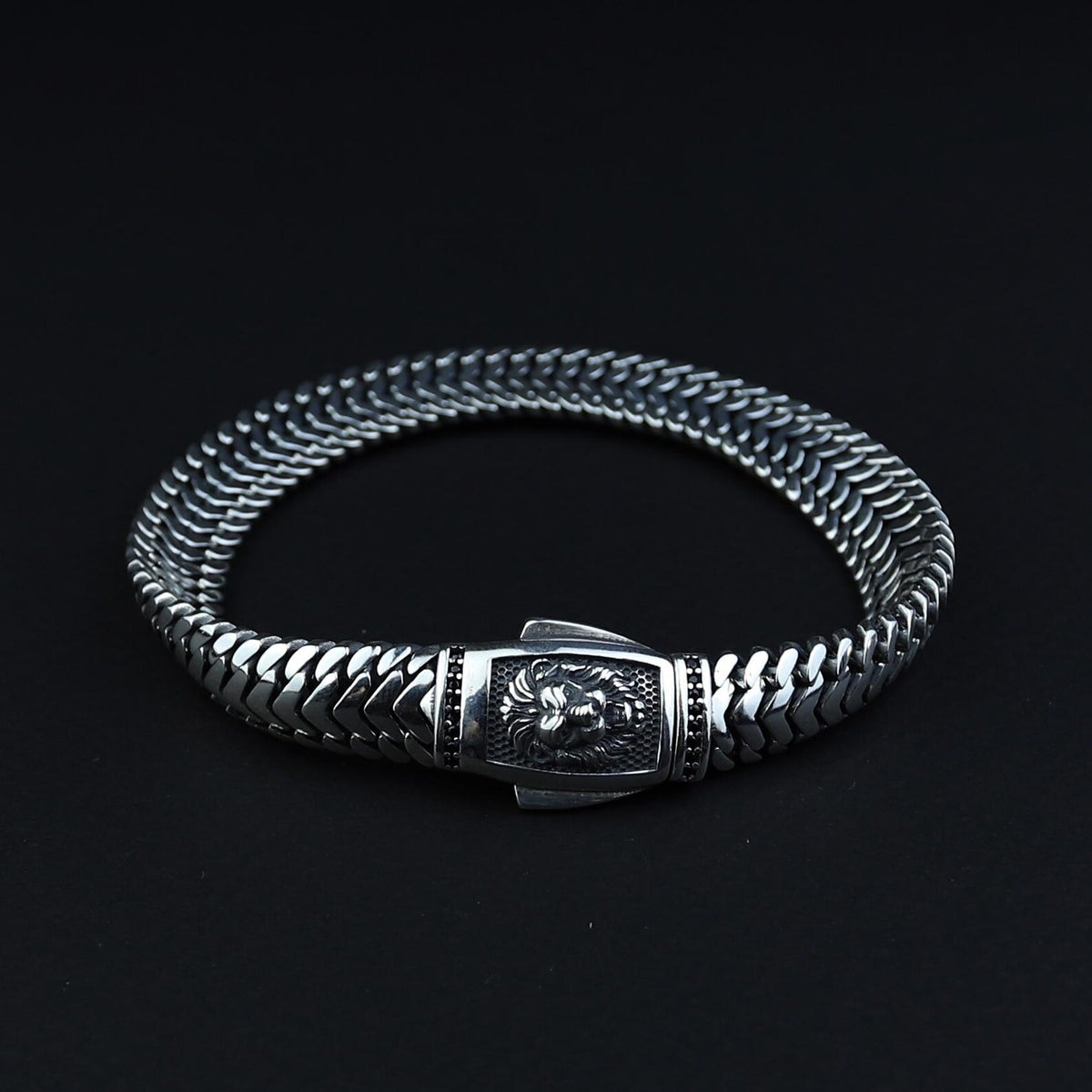 925 Sterling Silver 10MM Onyx Lion Chain Bracelet