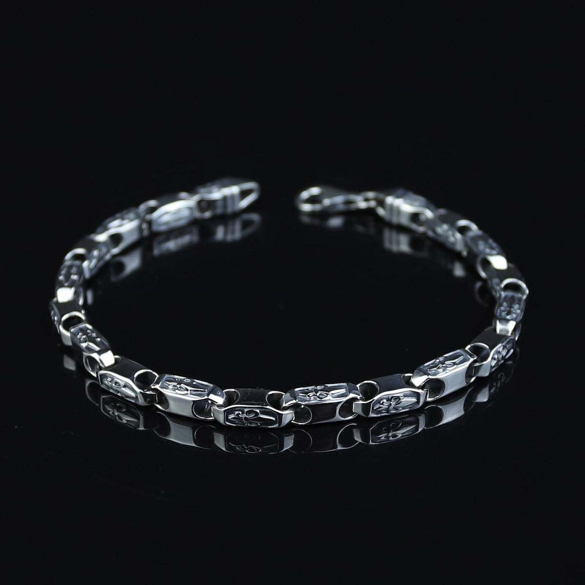 925 Men Silver Vintage Fleur-Fe-Lis Pattern Chain Engraved Chain Link Bracelet