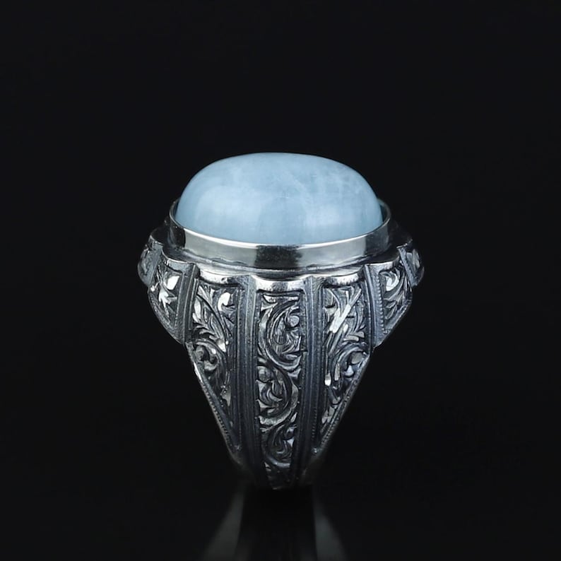 Anillo de plata de ley 925 hecho a mano para hombre con piedra aguamarina natural.