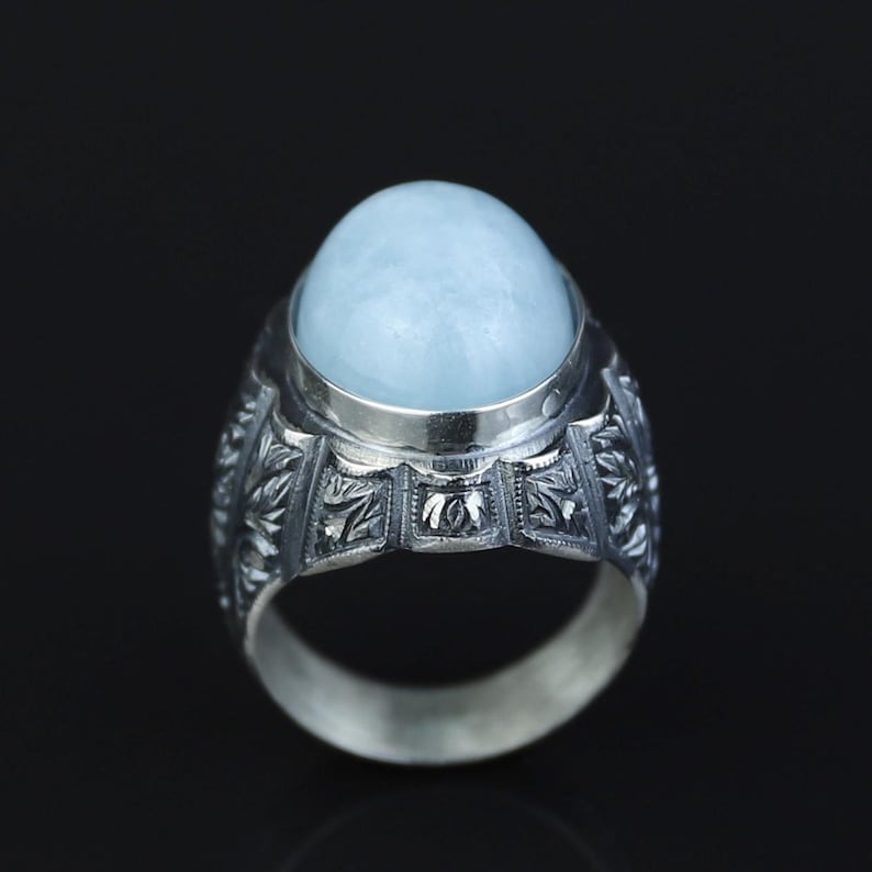Anillo de plata de ley 925 hecho a mano para hombre con piedra aguamarina natural.