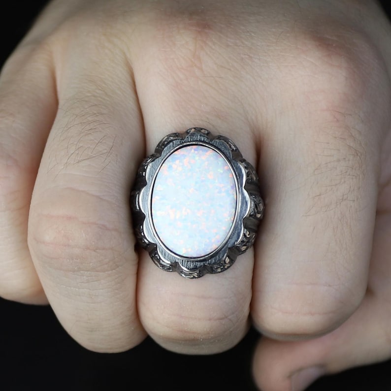Anillo de plata de ley 925 hecho a mano con gema de ópalo blanco fuego para hombre