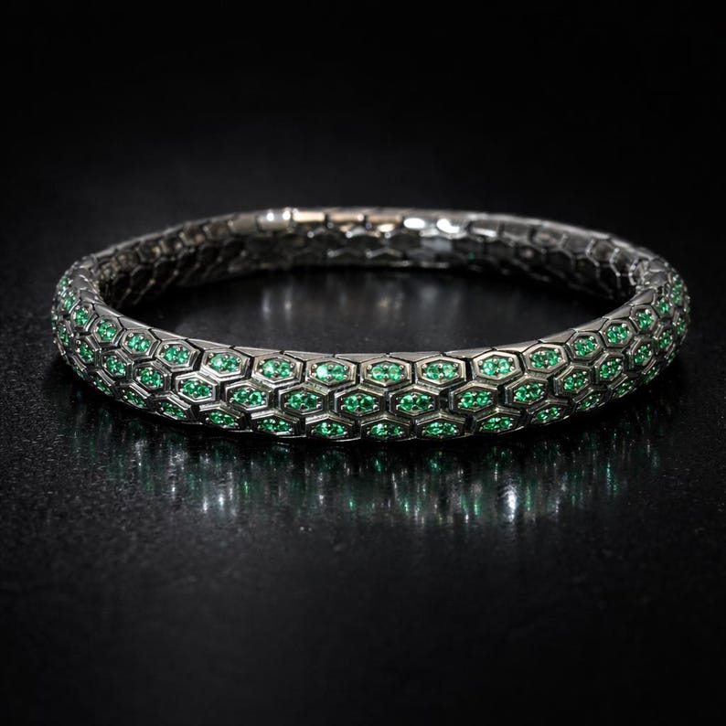 925 Sterling Silver Emerald Stone Python Snake Chain Luxury Bracelet