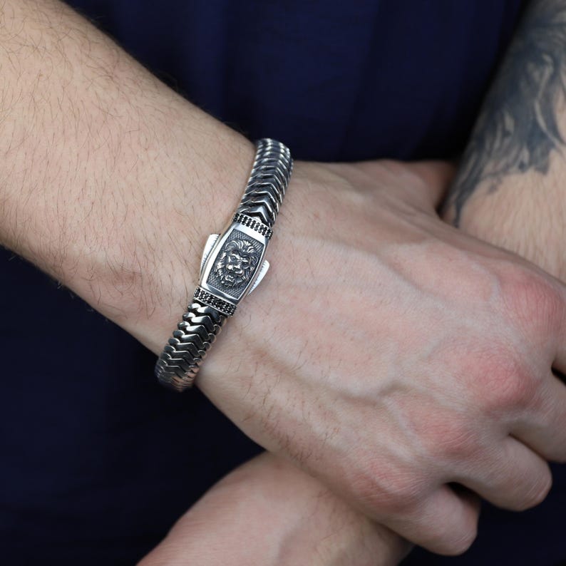 925 Silver Polished Lion Chain 10MM Elegant Men Chain Bracelet