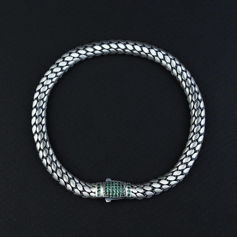 Men Silver Emerald Stone Popcorn Chain Bracelet