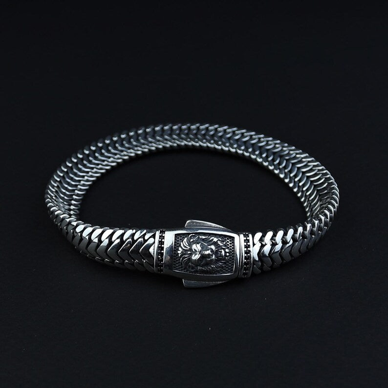 925 Sterling Silver 10MM Onyx Lion Chain Bracelet